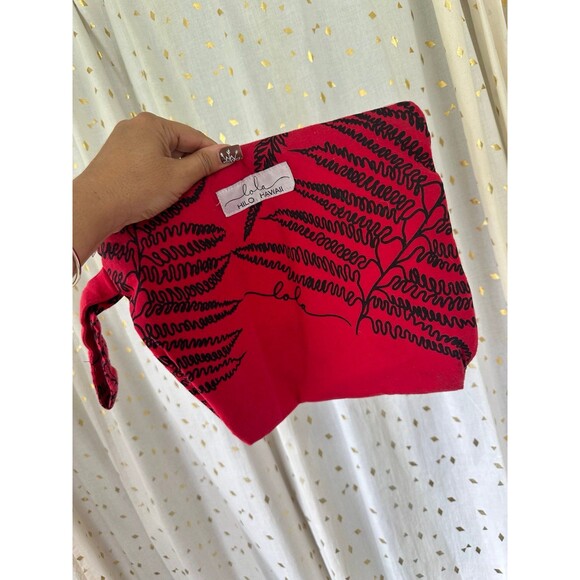 Simply Sisters Lola Hawaiian Tropical Kupukupu Fern Large Wristlet Pouch - Picture 2 of 4